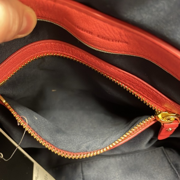 Preloved Juicy Couture jewelled coral leather handbag - Picture 15 of 17